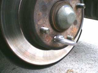 hub bolt-13
